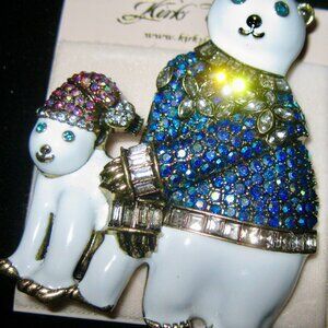 KIRKS FOLLY VINTAGE POLAR BEARS COVERED IN RHINESTONES BROOCH..WONDERFUL DETAILS
